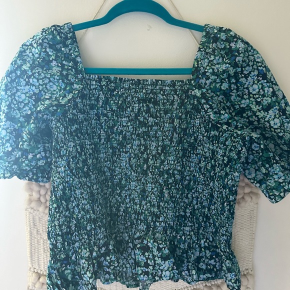 JCREW floral blouse - Picture 2 of 4